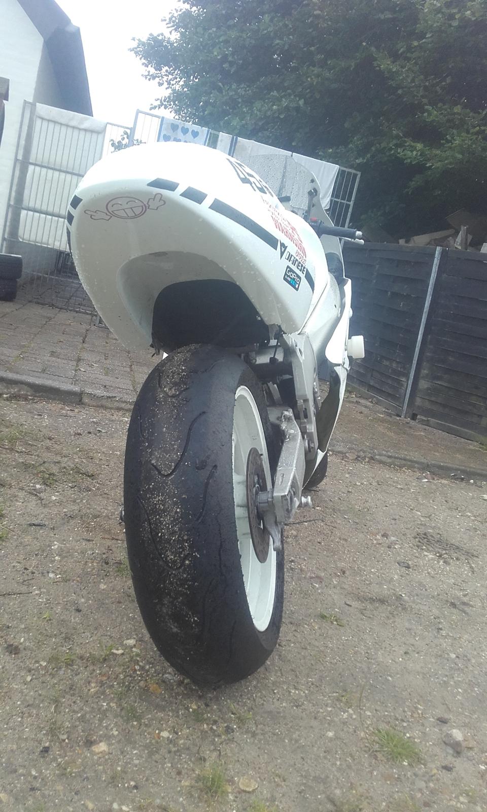 Suzuki gsxr (drift bike projekt) billede 6