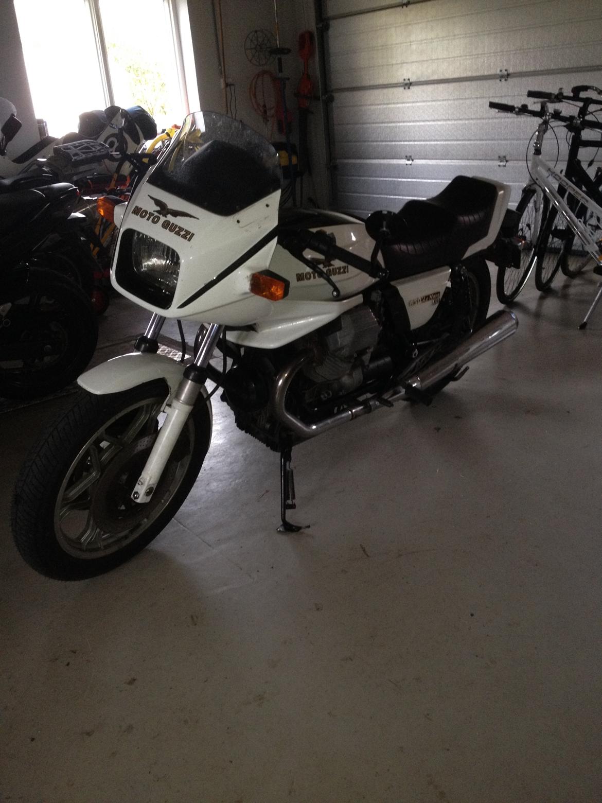 Moto Guzzi 850 le mans 3 billede 2