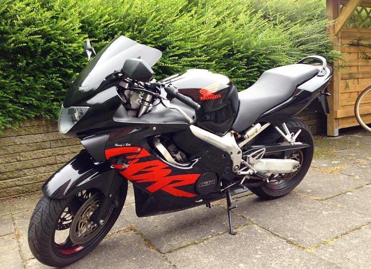 Honda CBR 600 F4 billede 2