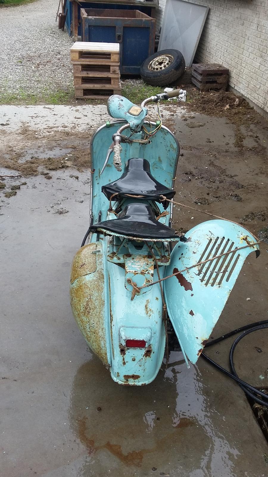 Vespa 150 billede 10