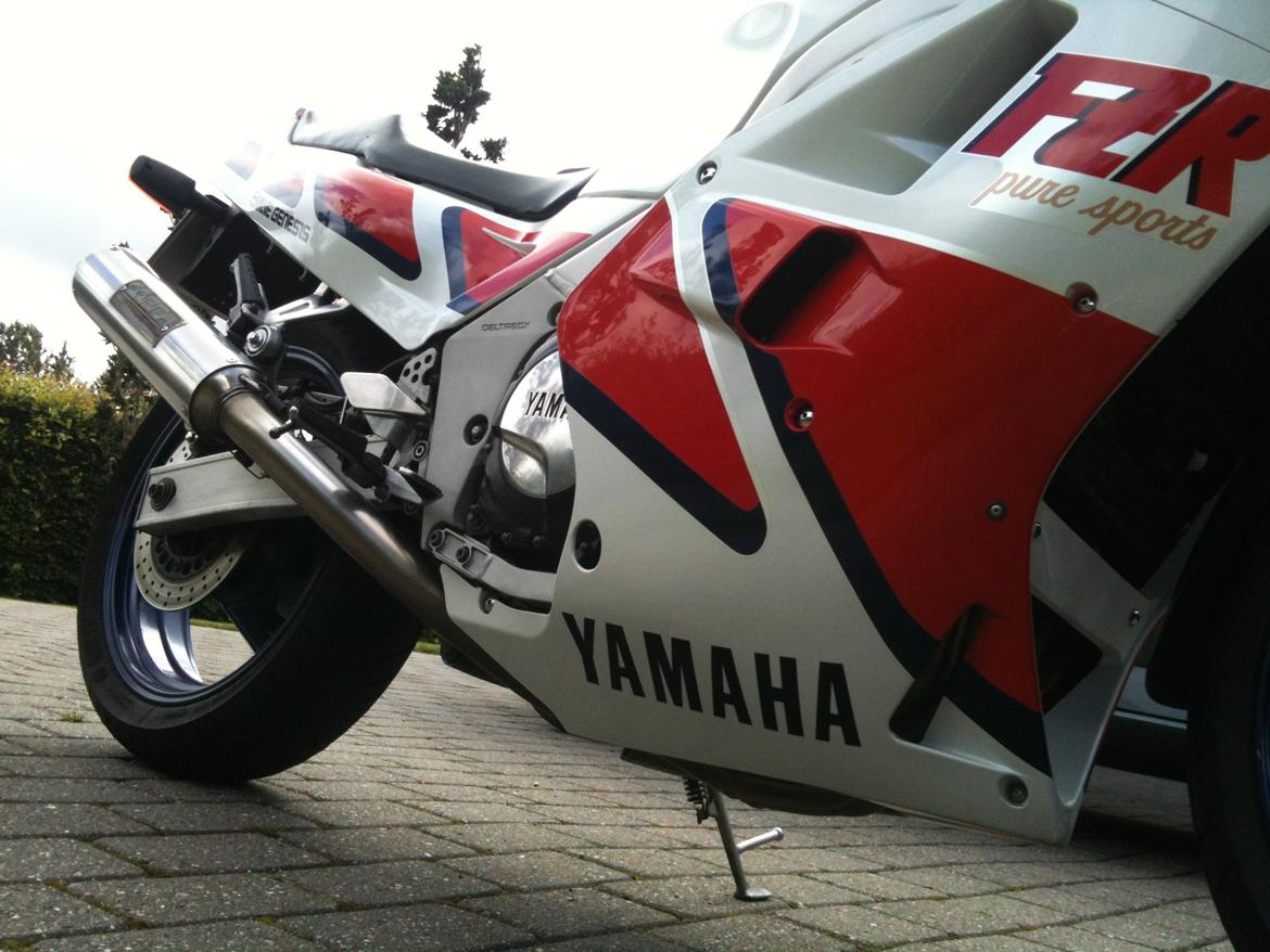 Yamaha FZR 1000 2GH billede 4