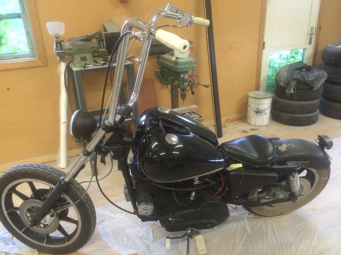 Harley Davidson Sportster XLH - Monteret nyt styr billede 5