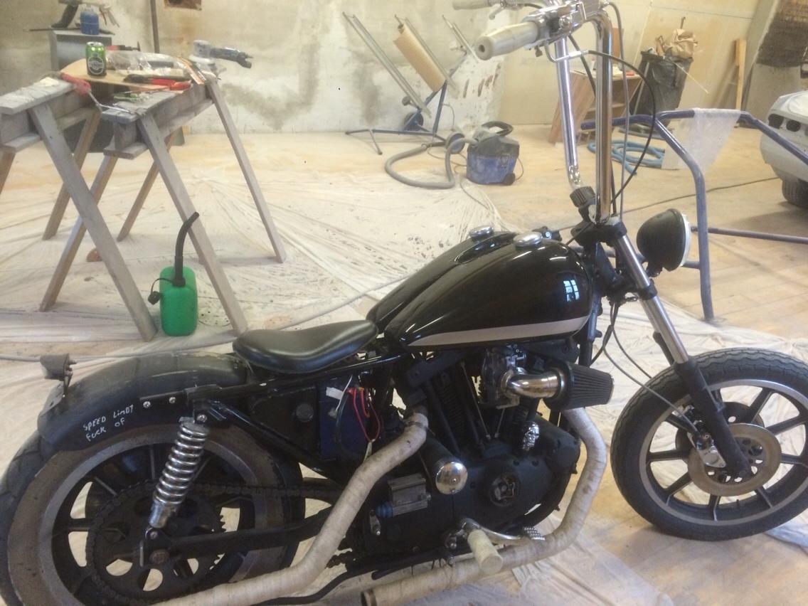 Harley Davidson Sportster XLH - monteret ny karburator og filter billede 6