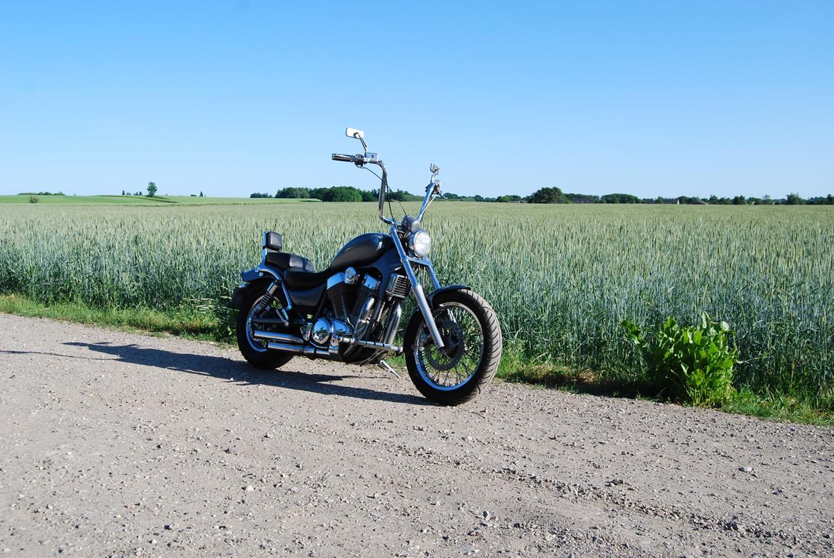 Suzuki Intruder VS 1400 US - Solgt billede 1