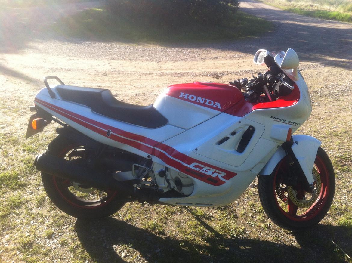 Honda CBR 600 F1 billede 4