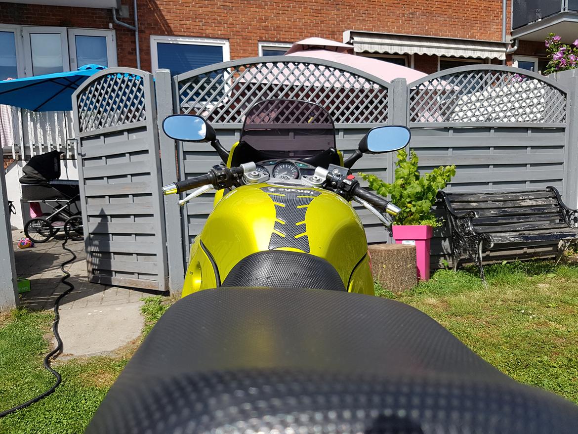 Suzuki gsx 750f (solgt) billede 6