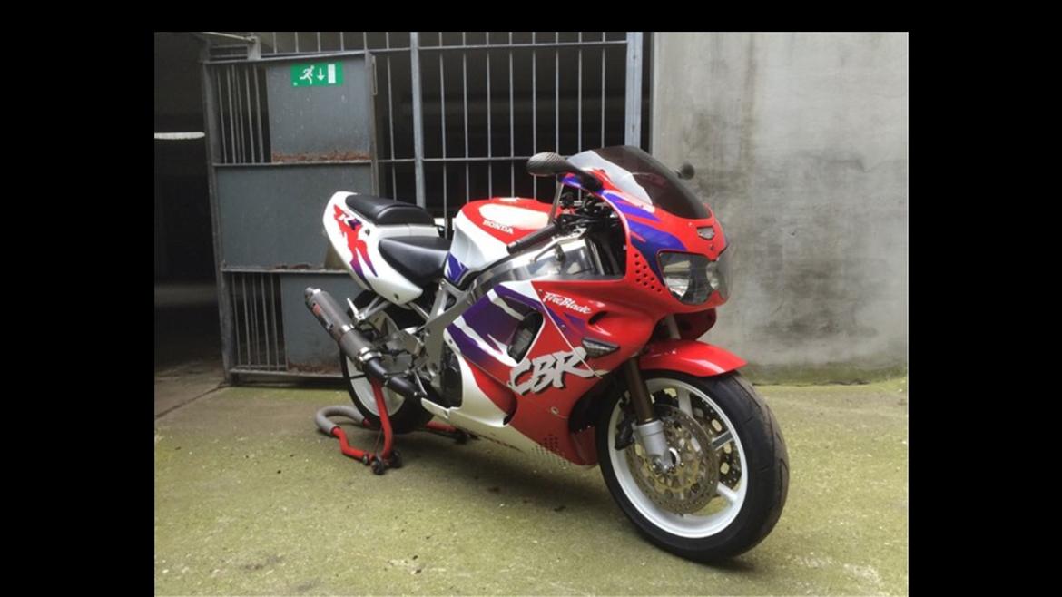 Honda CBR 900 billede 13