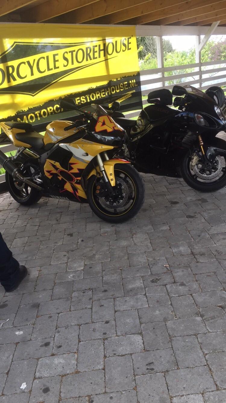 Yamaha R6 billede 8