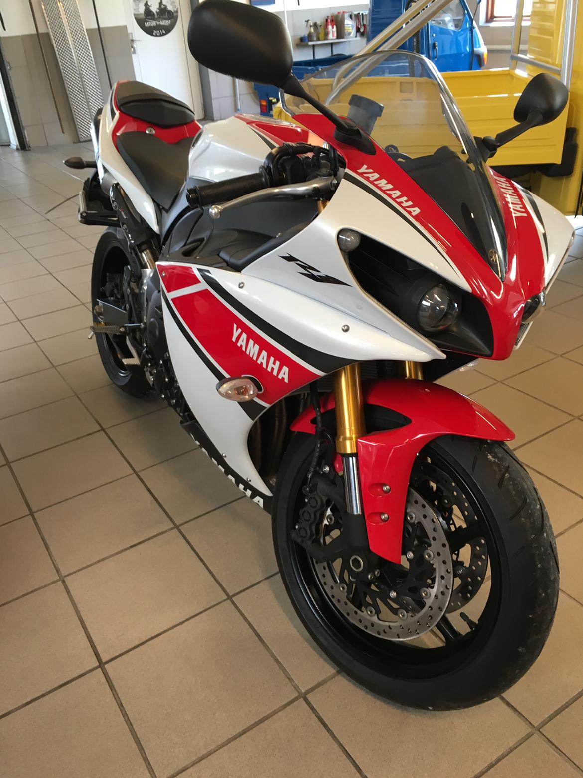 Yamaha YZF R1 RN22 Limited billede 2