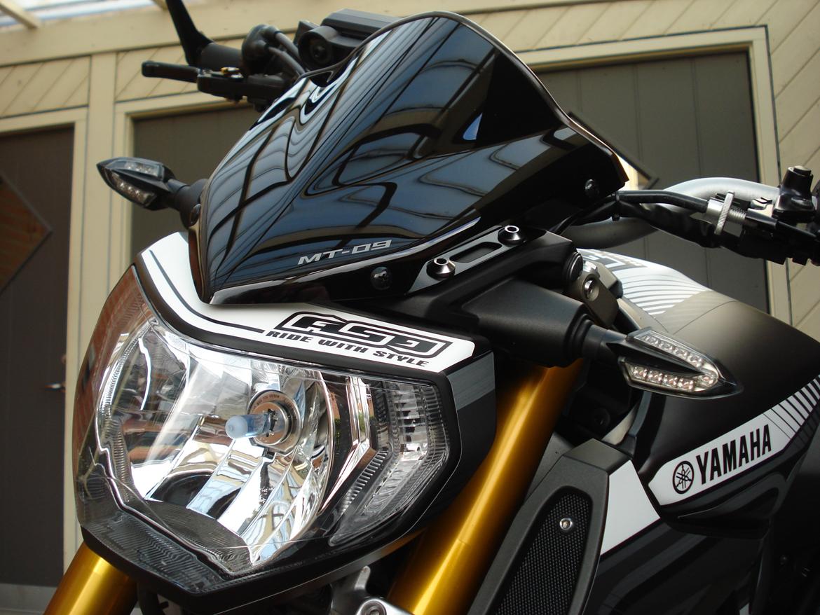 Yamaha MT - 09 "BAGHJULS KONGEN" billede 22