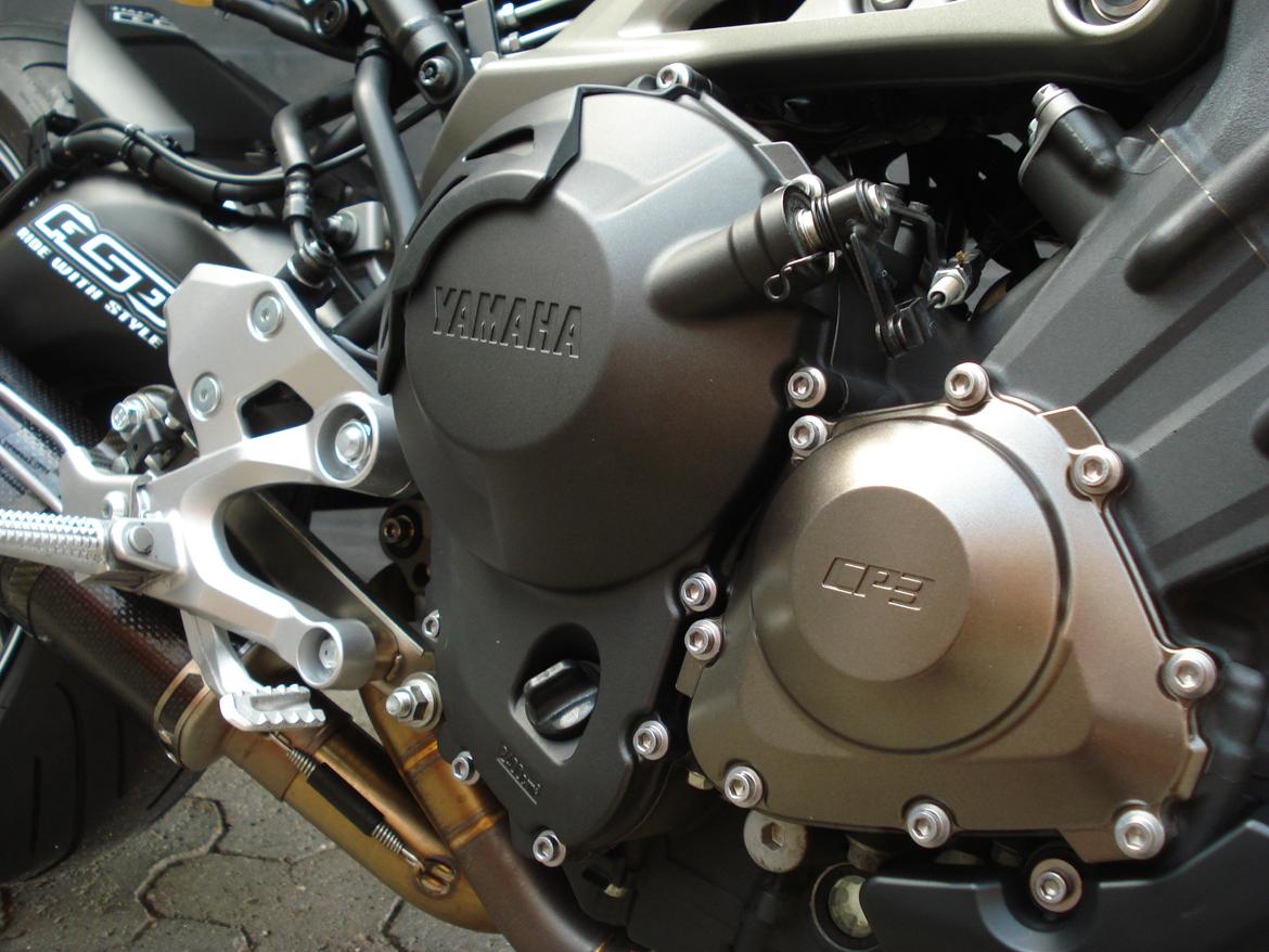 Yamaha MT - 09 "BAGHJULS KONGEN" - CP3 Crossplane billede 23