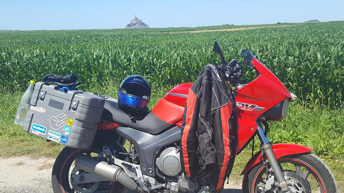 Yamaha TDM 850 3VD - sommerferie ved mont saint michel billede 3