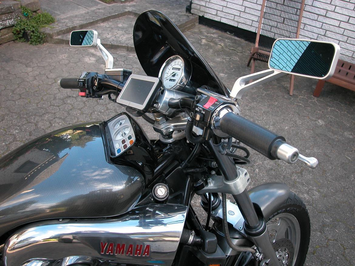 Yamaha Vmax "Carbon Edition" billede 11