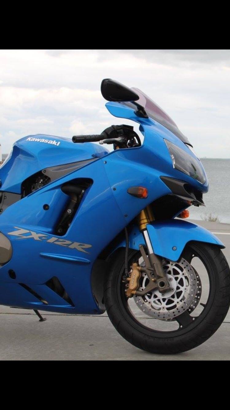Kawasaki ZX12R billede 1