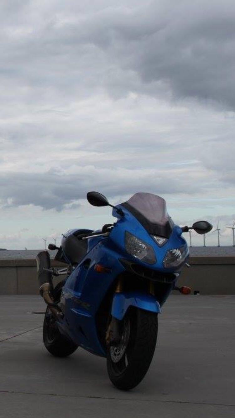 Kawasaki ZX12R billede 6