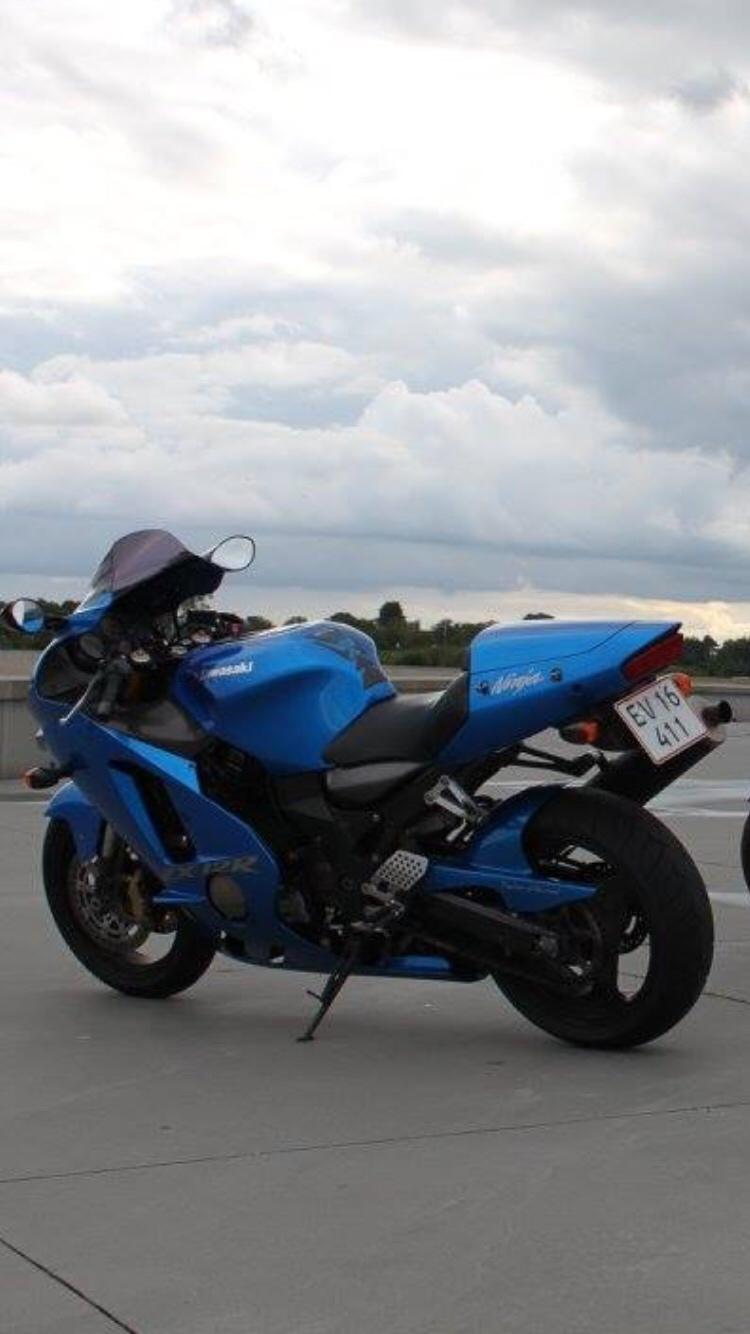 Kawasaki ZX12R billede 7