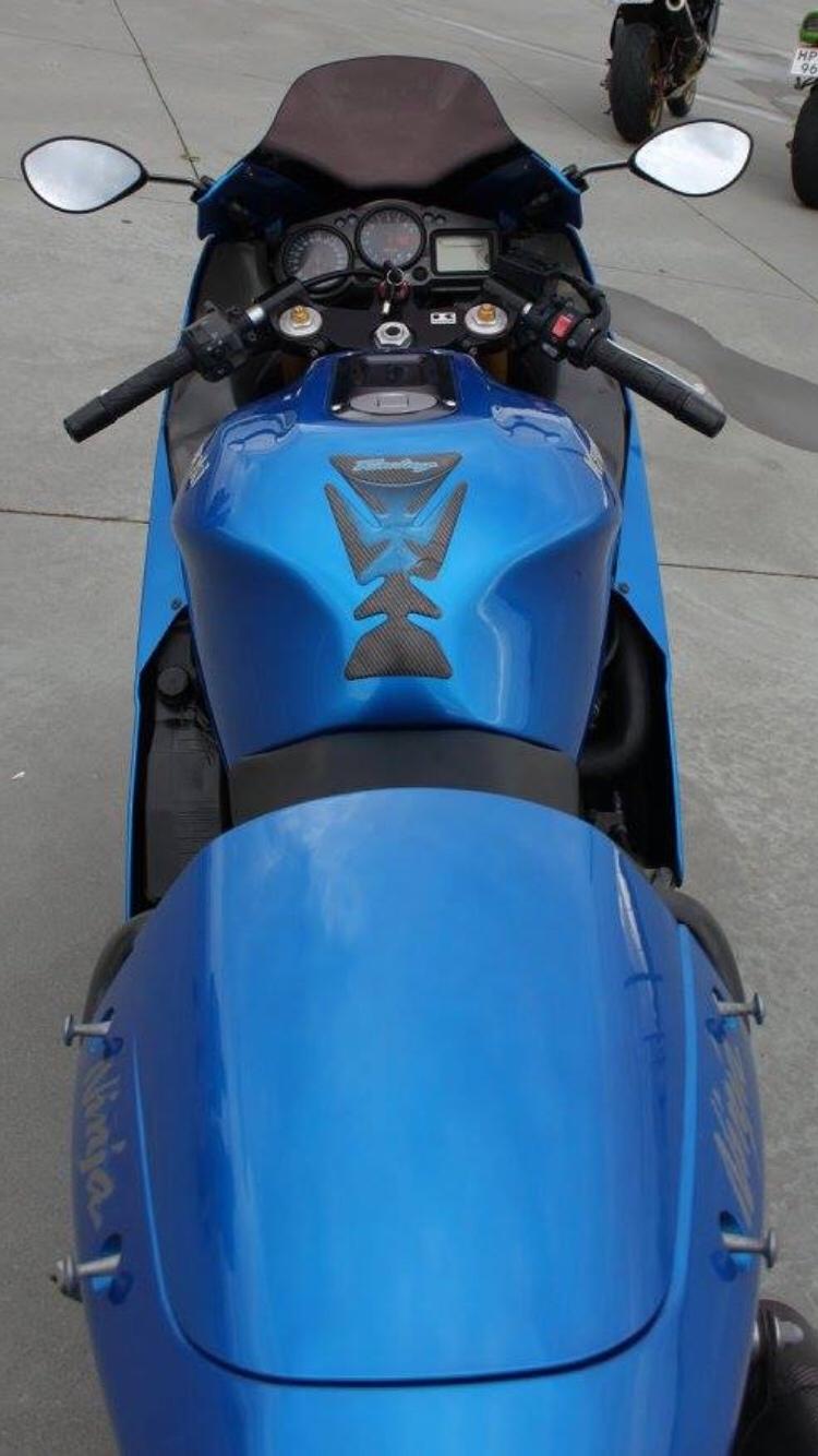 Kawasaki ZX12R billede 10