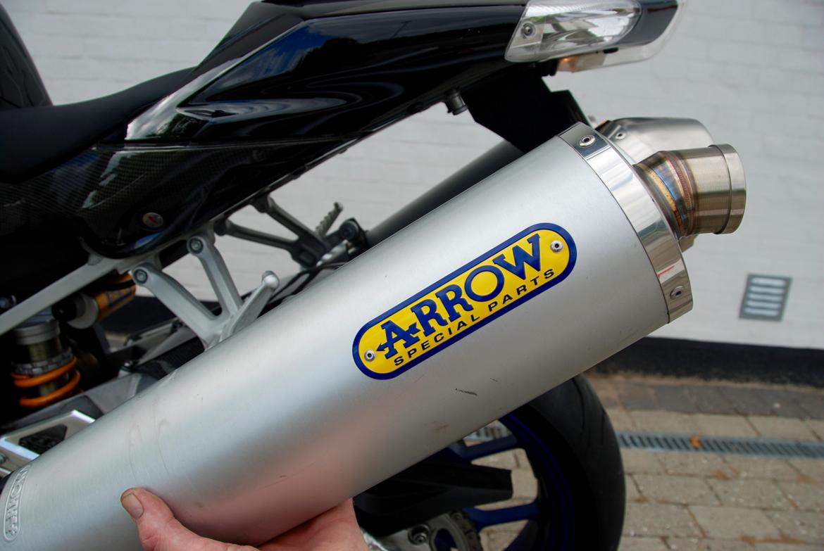 Aprilia Rsv 1000 R Factory - Skal det være denne ende eller den nye? billede 8