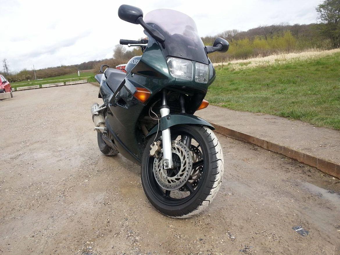 Honda VFR 750 RC36 billede 5