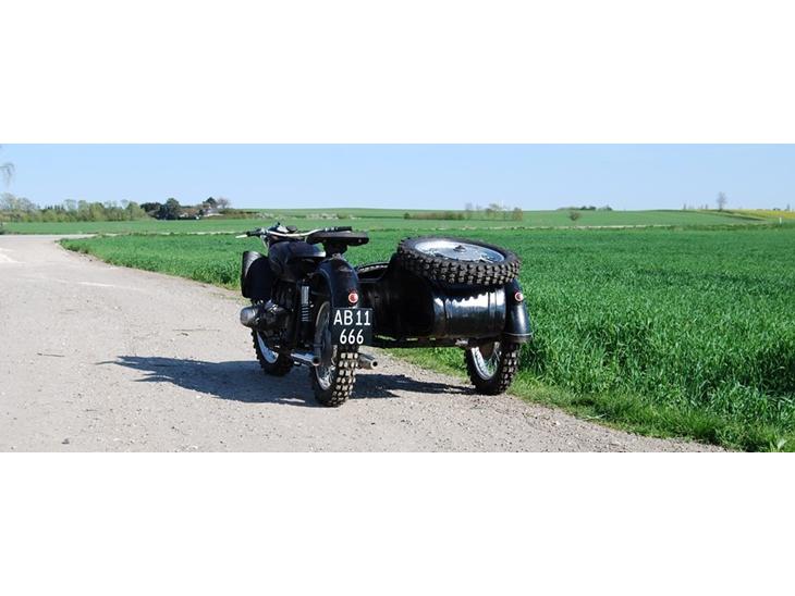 {{currentPhoto.altText}} billede {{currentPhoto.number}}