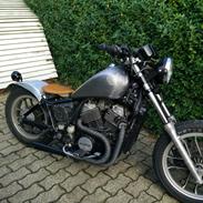 Honda vt 500 c bobber