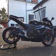 Suzuki GSX-R 750