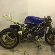 Ducati 996 Cafe Racer 