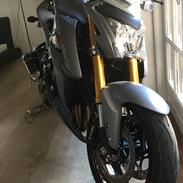 Suzuki GSX-S1000 Yoshimura Edition