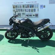 Triumph Speed Triple 1050