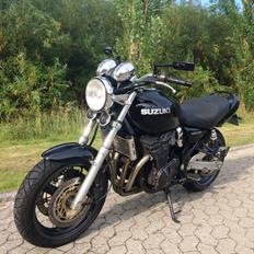 Suzuki GSX 750 Inazuma *Solgt*