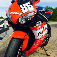 Honda CBR1000RR Fireblade