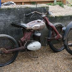 NSU 2 Takt Fox