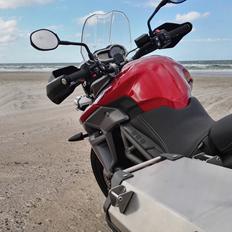 Triumph Tiger 800 XRT
