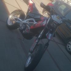 Aprilia Sxv 550 solgt