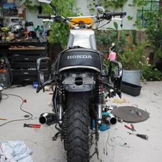 Yamaha xj 550