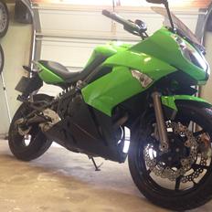 Kawasaki ER-6f Ninja 650R