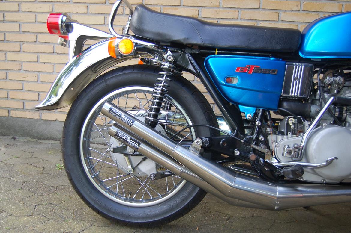 Suzuki GT 550 billede 2