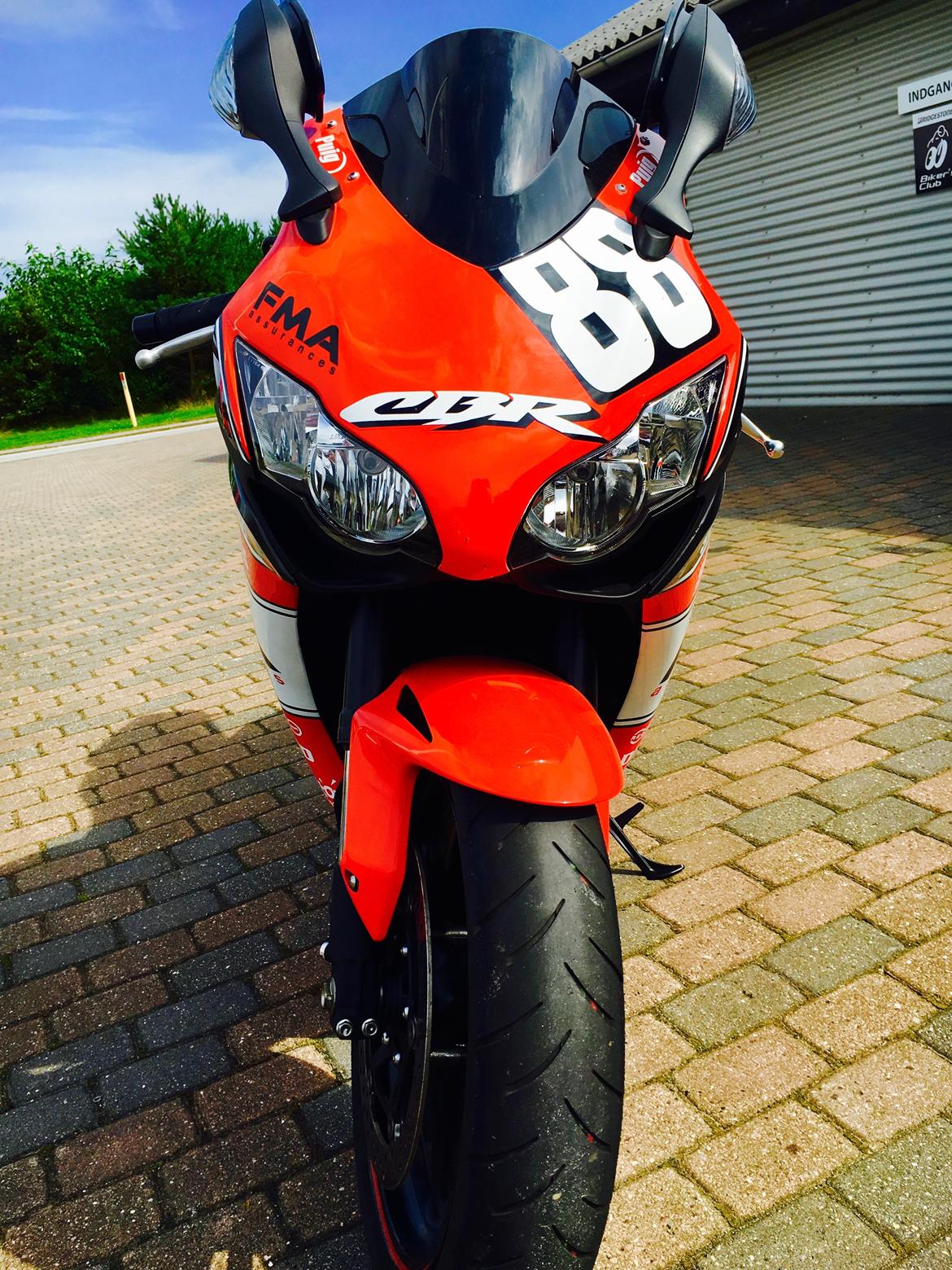 Honda CBR1000RR Fireblade billede 1