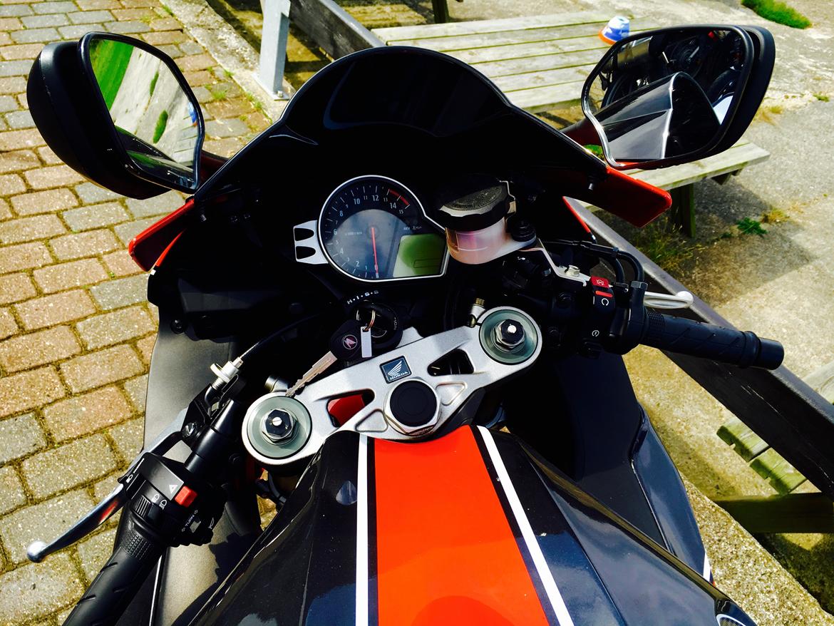 Honda CBR1000RR Fireblade billede 4