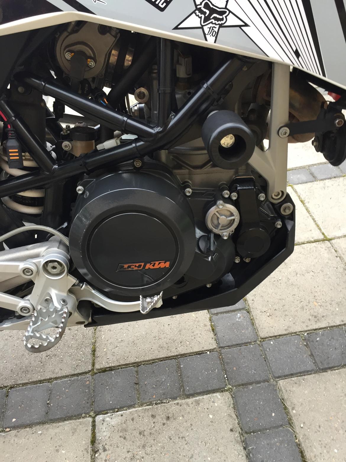 KTM 690 (SMC) Enduro (STJÅLET) billede 9