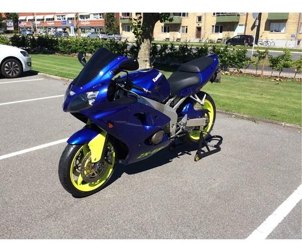 Kawasaki ZX6R billede 2