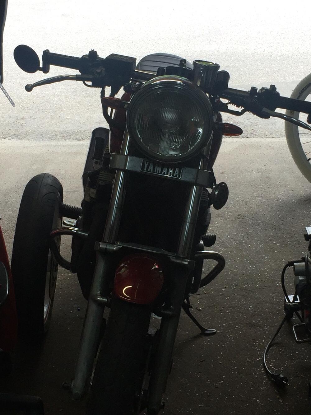 Yamaha XJ550 billede 8