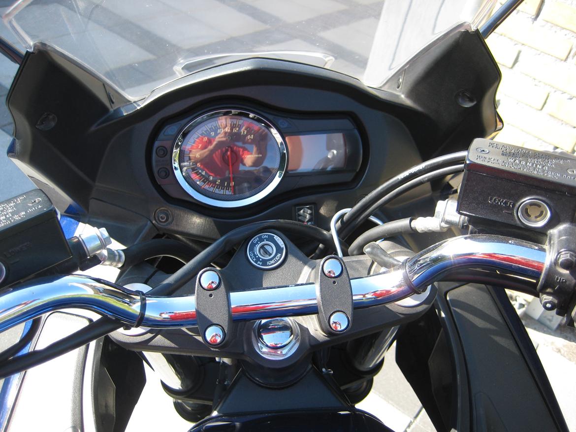 Suzuki GSF 650SA K9 billede 10