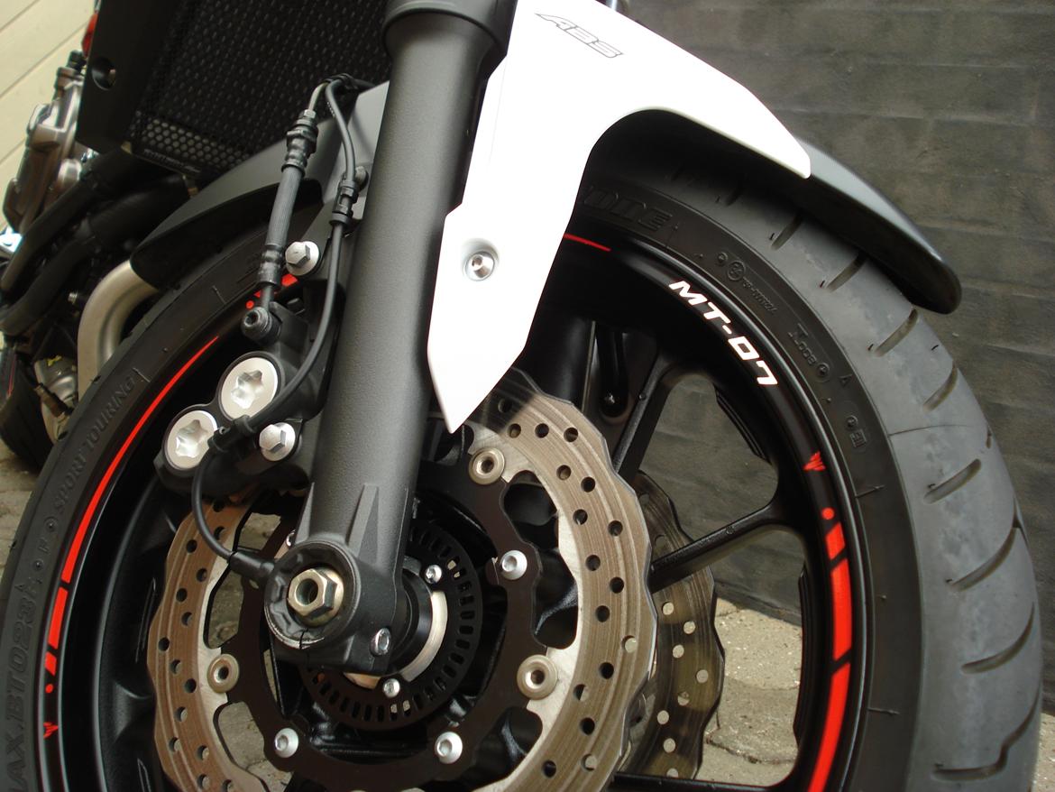 Yamaha MT - 07 billede 21