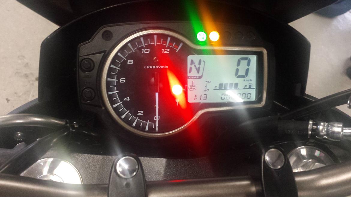 Suzuki GSR 750 AL6  Yoshimura Edition ( solgt ) billede 3