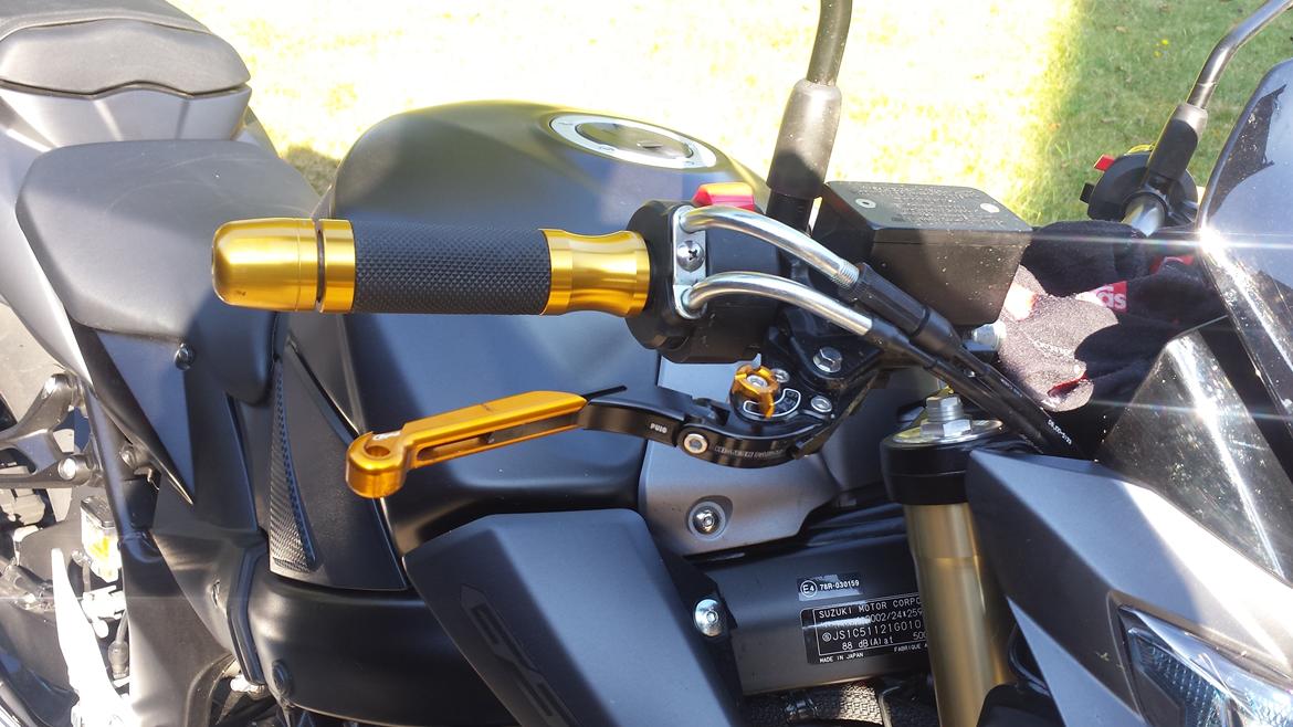 Suzuki GSR 750 AL6  Yoshimura Edition ( solgt ) billede 5