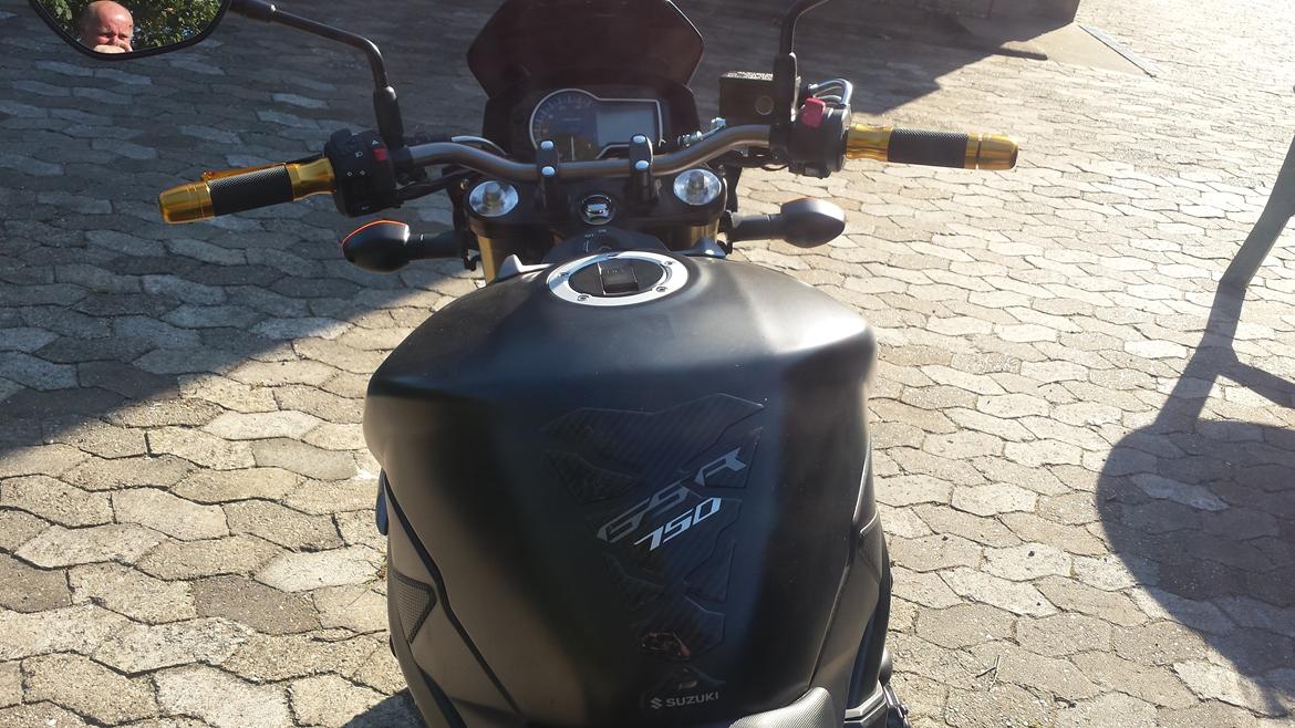 Suzuki GSR 750 AL6  Yoshimura Edition ( solgt ) billede 6