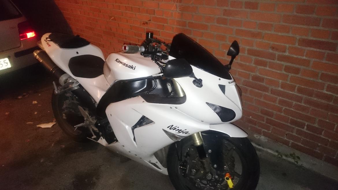 Kawasaki Zx10r  (SOLGT) billede 4