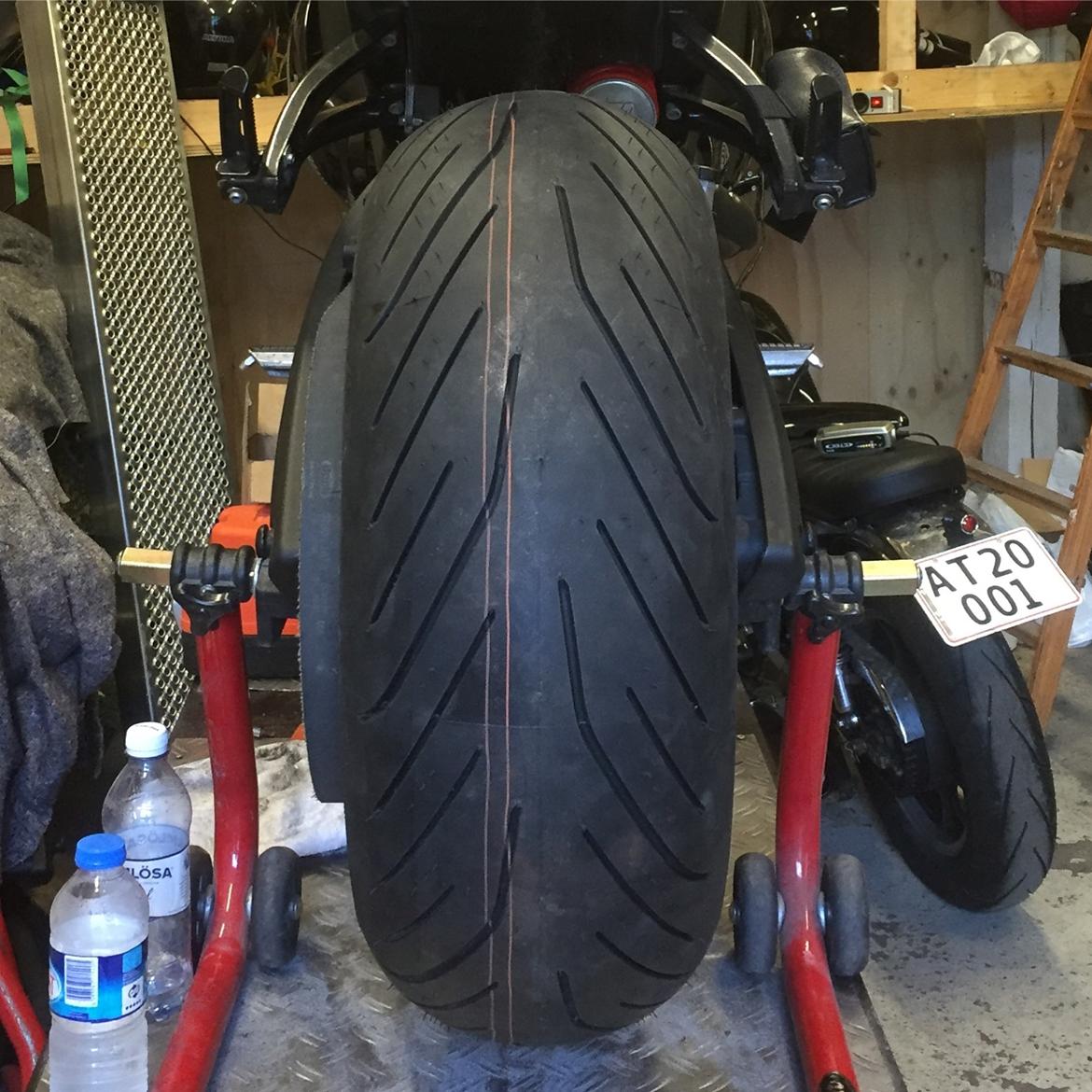 Buell CR1125 - Nu med 240 bagdæk :) billede 9