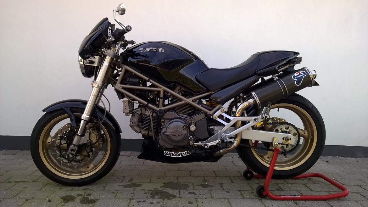 Ducati Monster 900 ie SOLGT billede 1